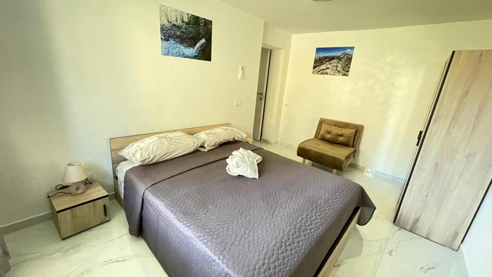Bed and Breakfast L'Oasi Del Raganello Чивита Экстерьер фото