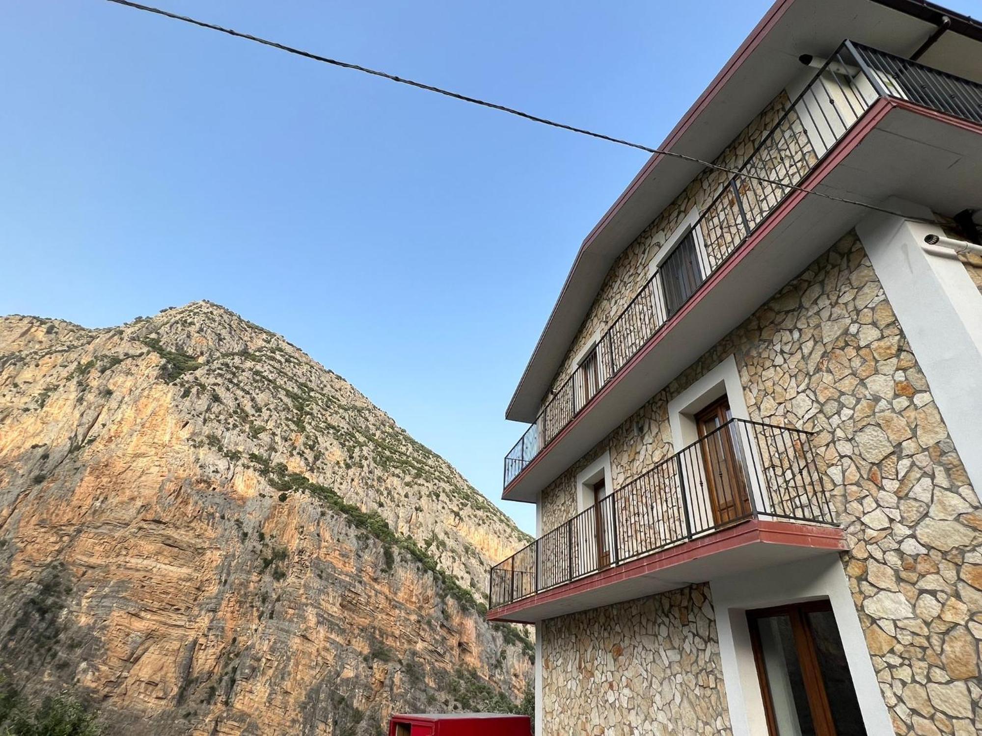 Bed and Breakfast L'Oasi Del Raganello Чивита Экстерьер фото