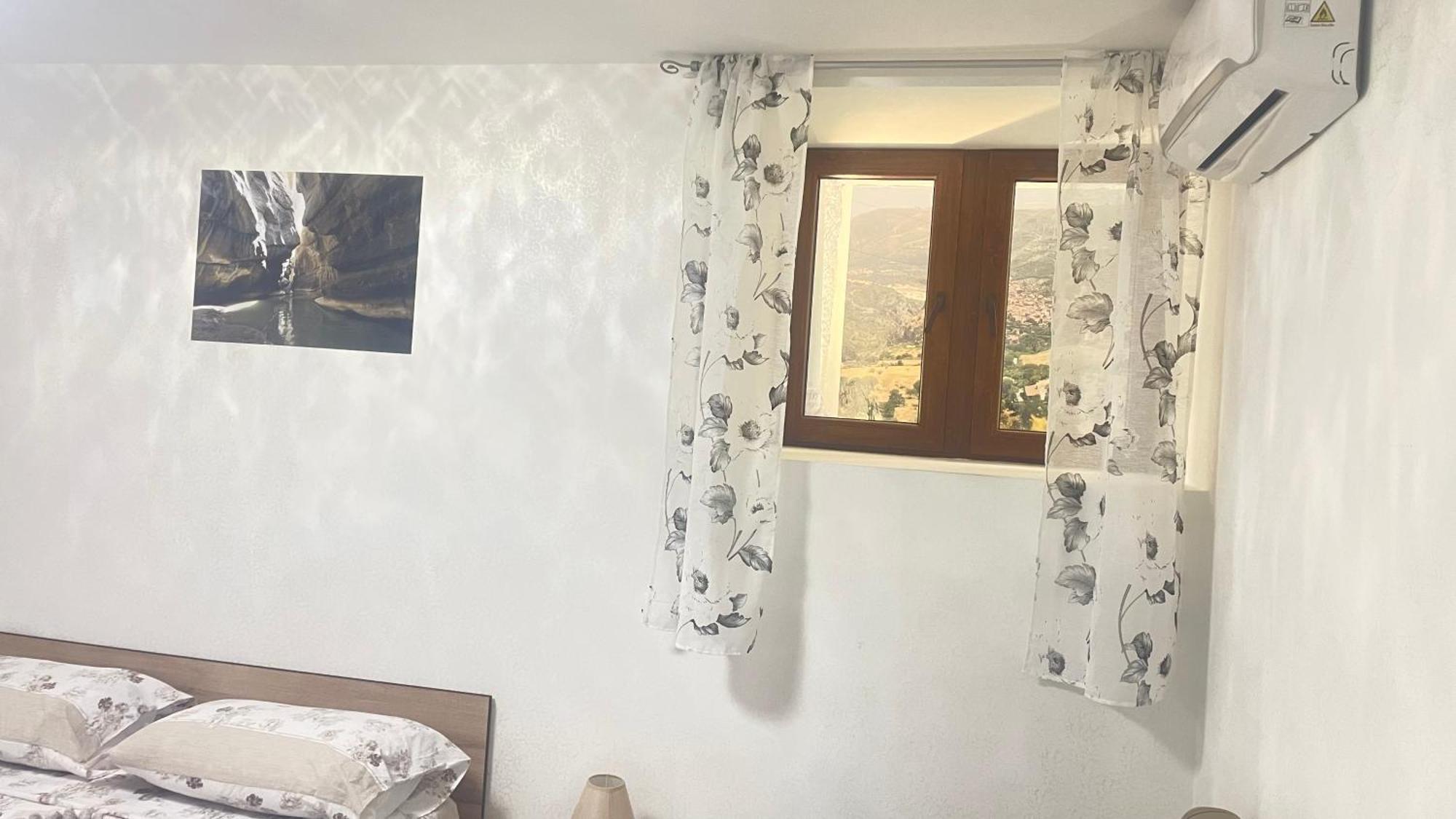 Bed and Breakfast L'Oasi Del Raganello Чивита Экстерьер фото